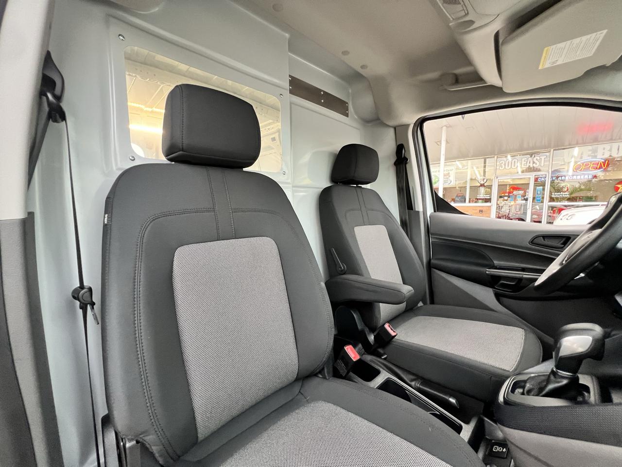 Ford Transit Connect XL 2022