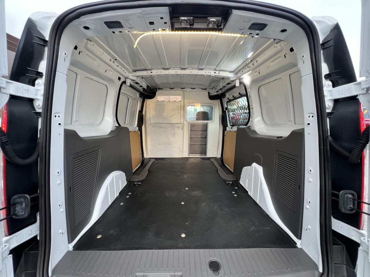 Ford Transit Connect XL 2022