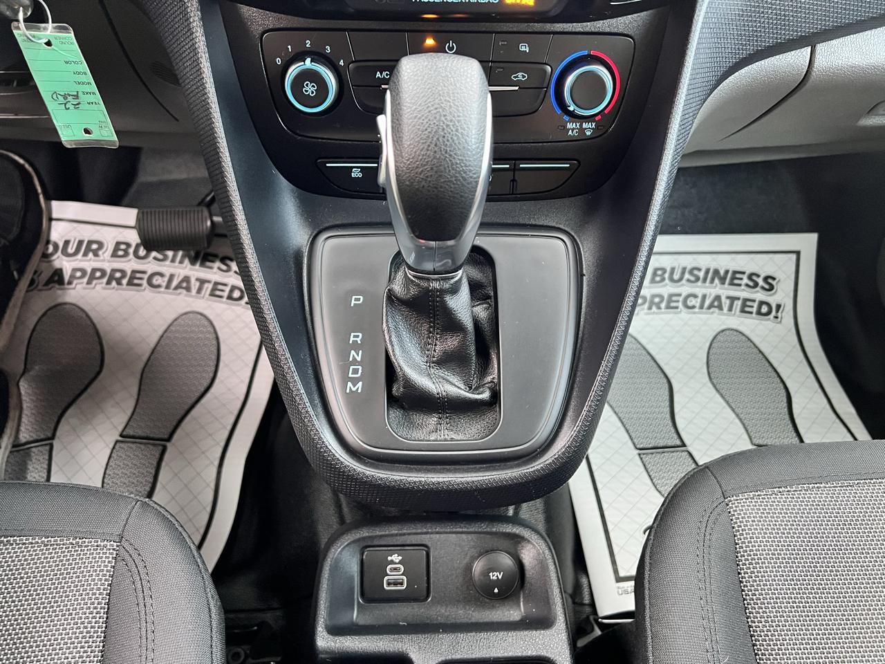 Ford Transit Connect XL 2022