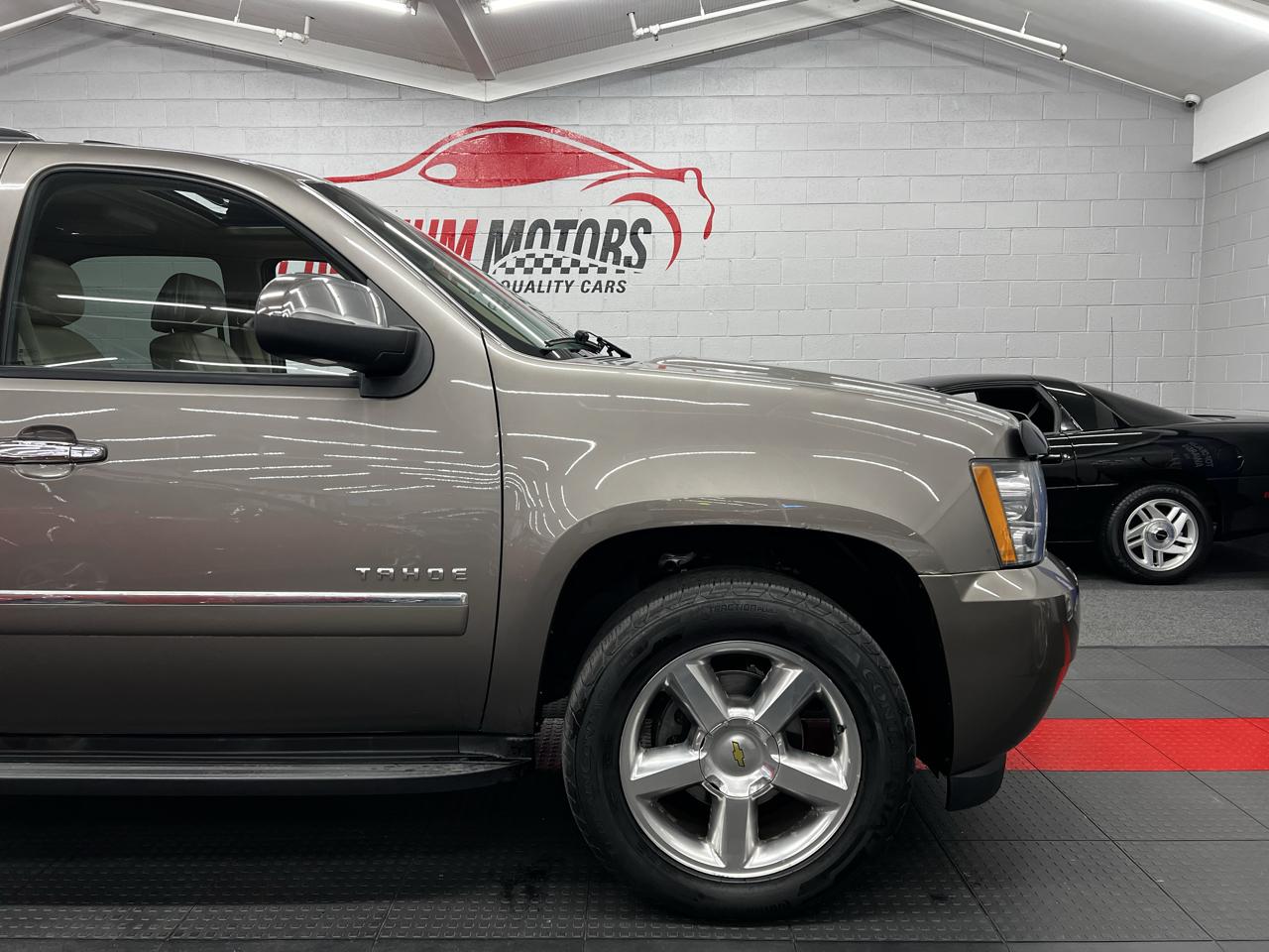 Chevrolet Tahoe  2014
