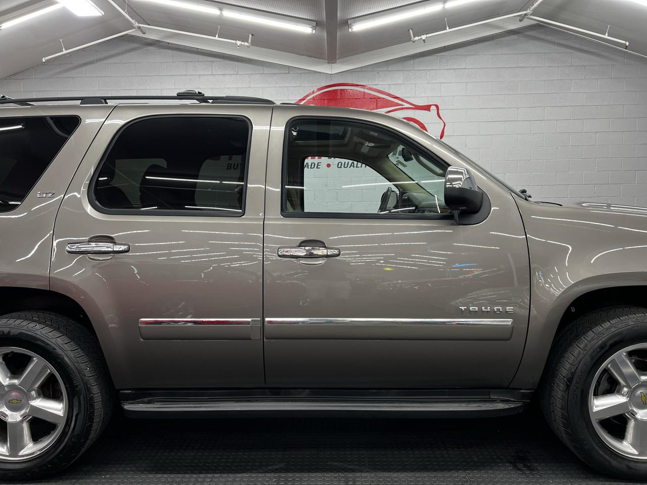 Chevrolet Tahoe  2014