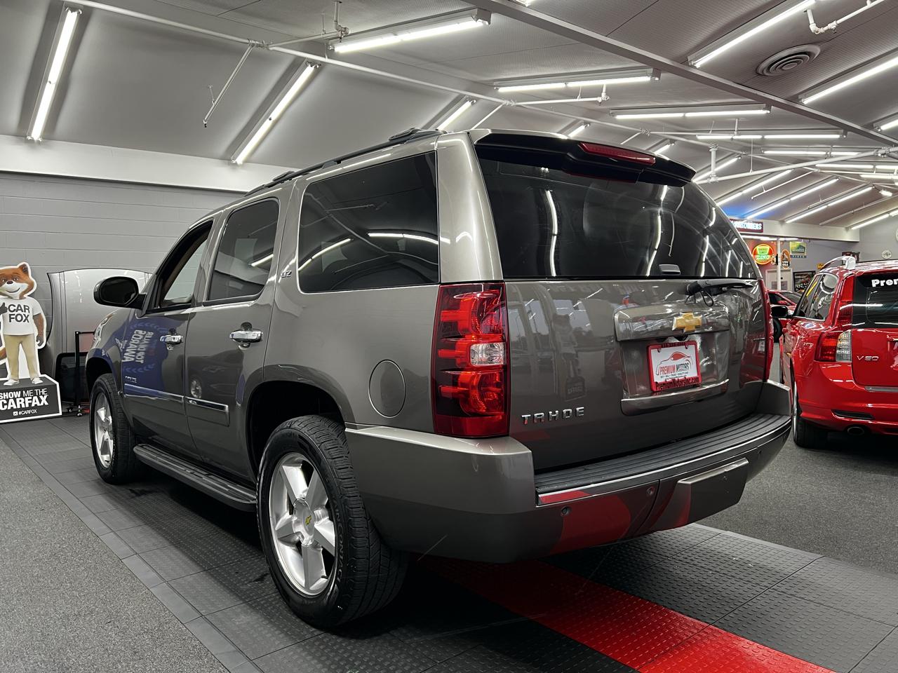 Chevrolet Tahoe  2014