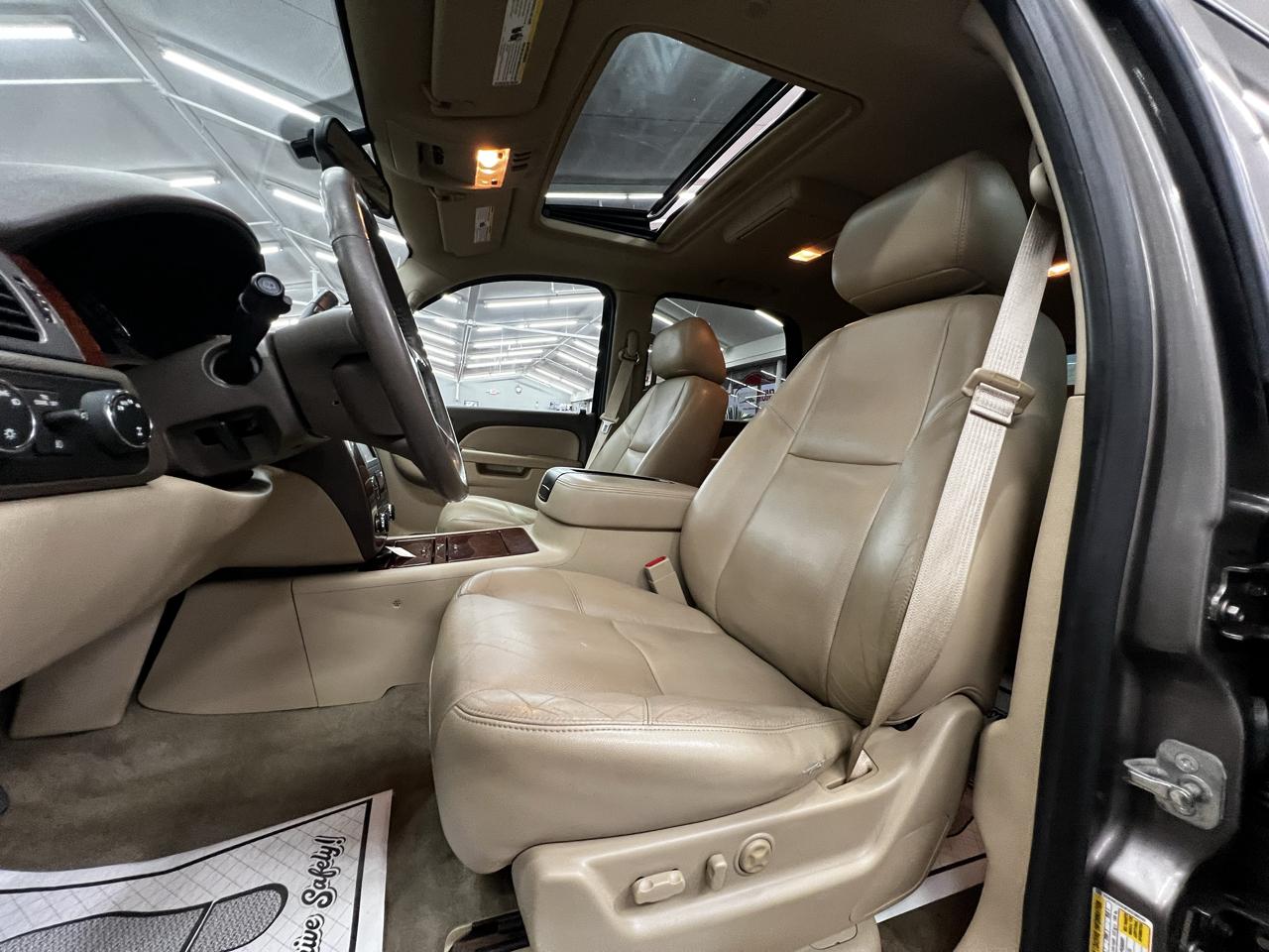 Chevrolet Tahoe  2014