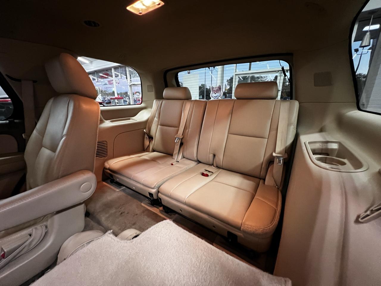 Chevrolet Tahoe  2014