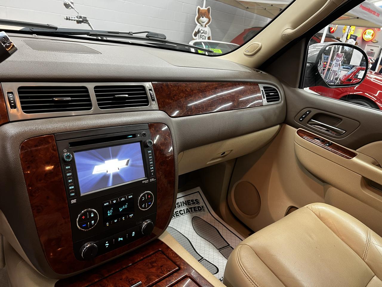 Chevrolet Tahoe  2014