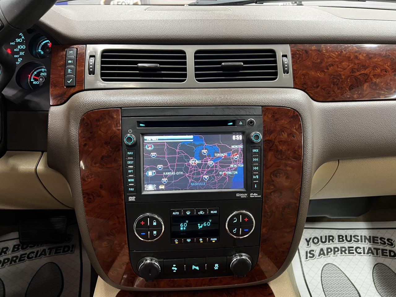 Chevrolet Tahoe  2014