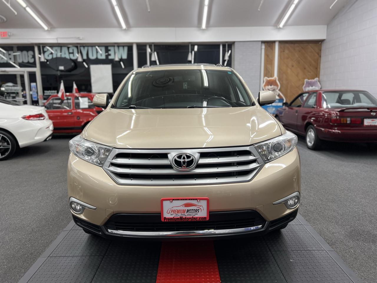 Toyota Highlander Limited 2012