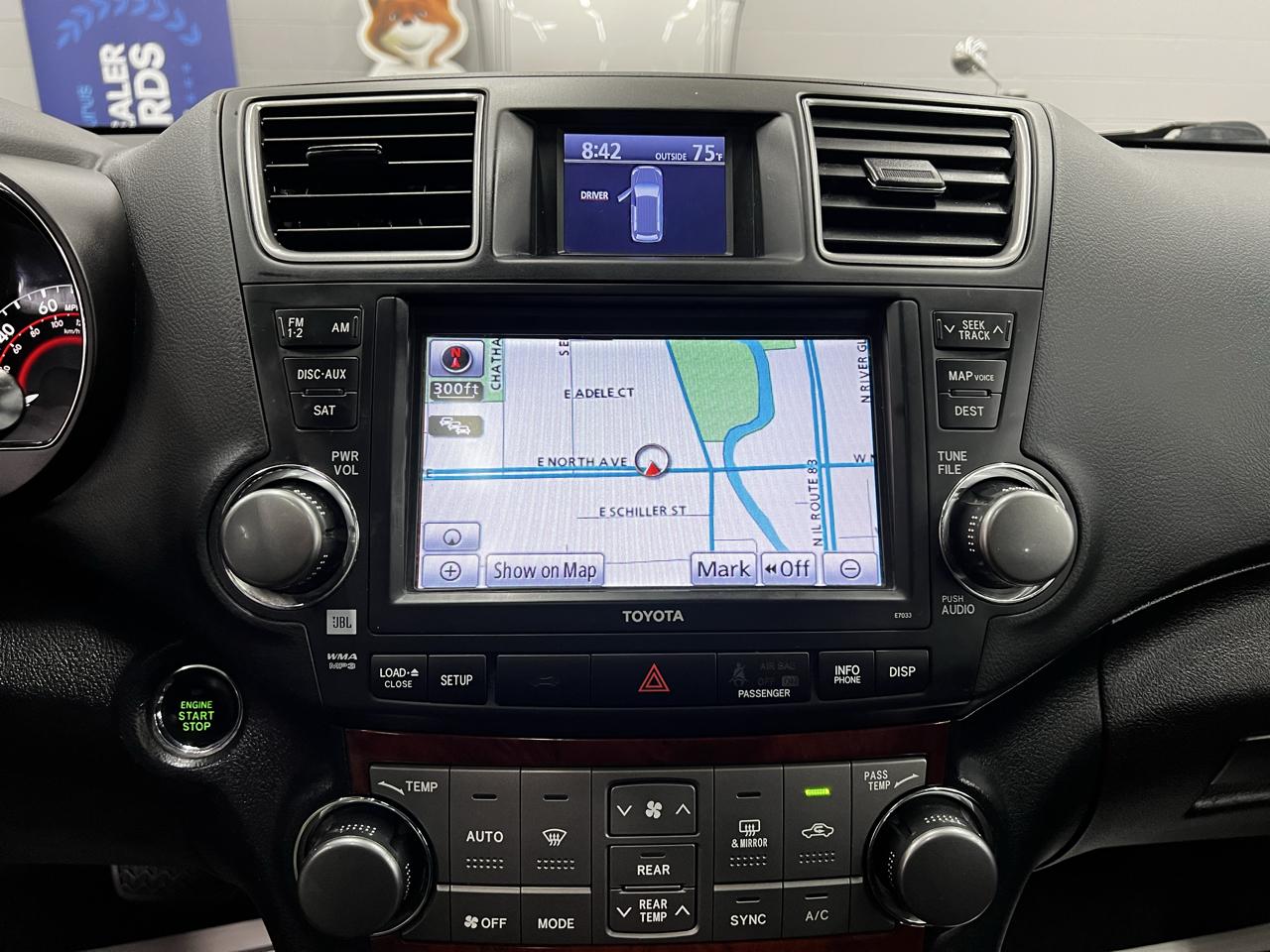 Toyota Highlander Limited 2012
