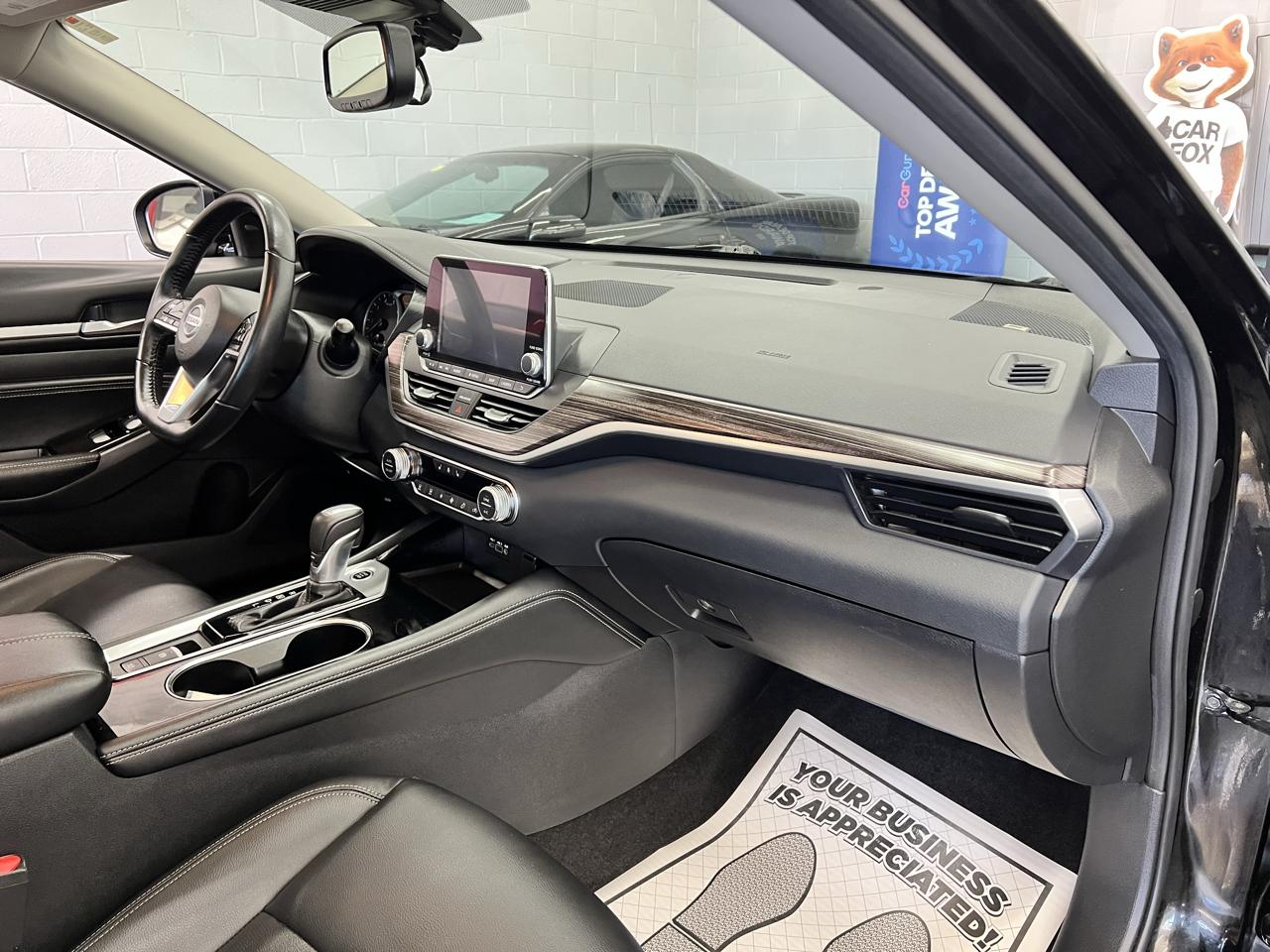 Nissan Altima  2020