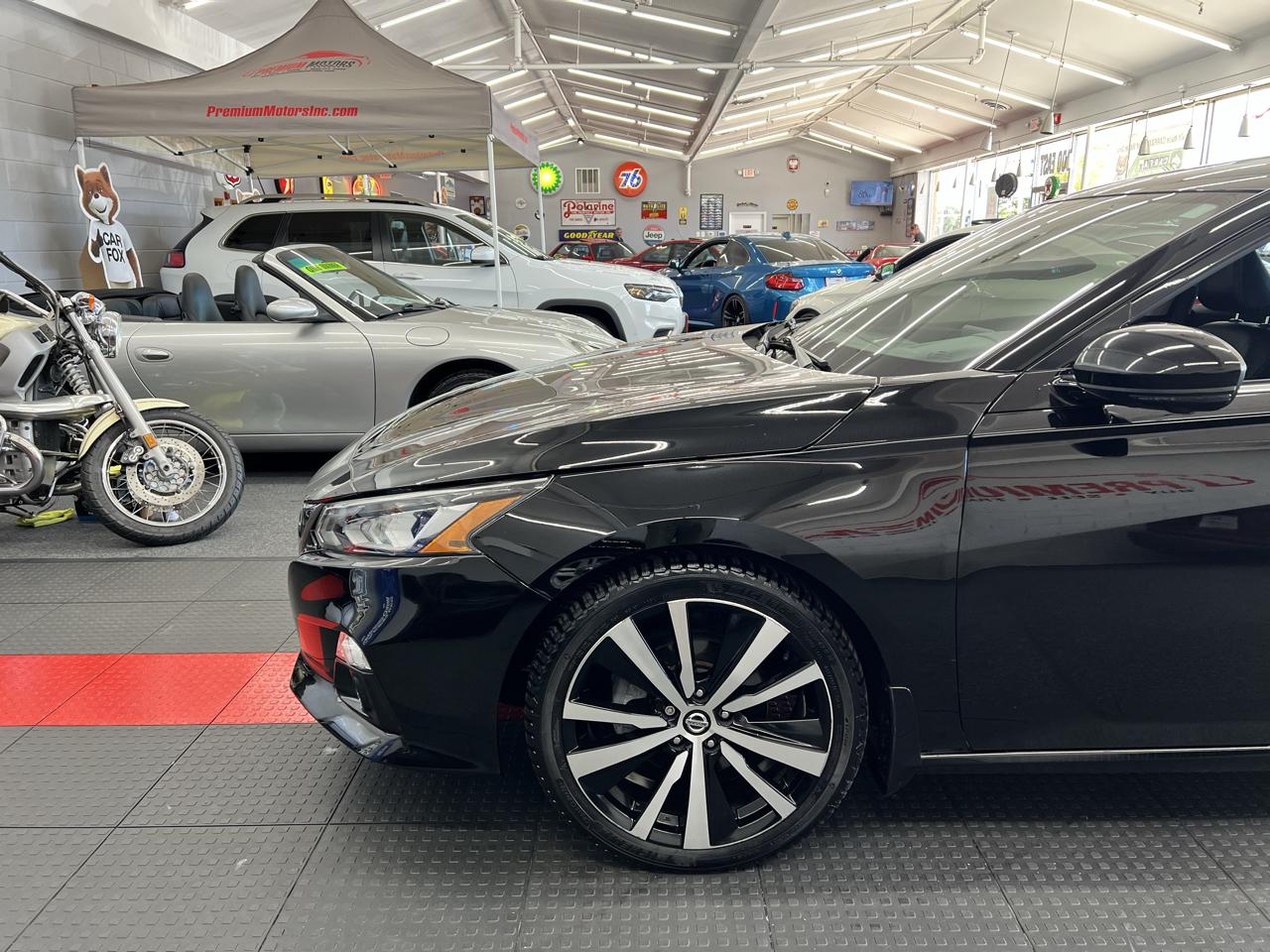 Nissan Altima  2020