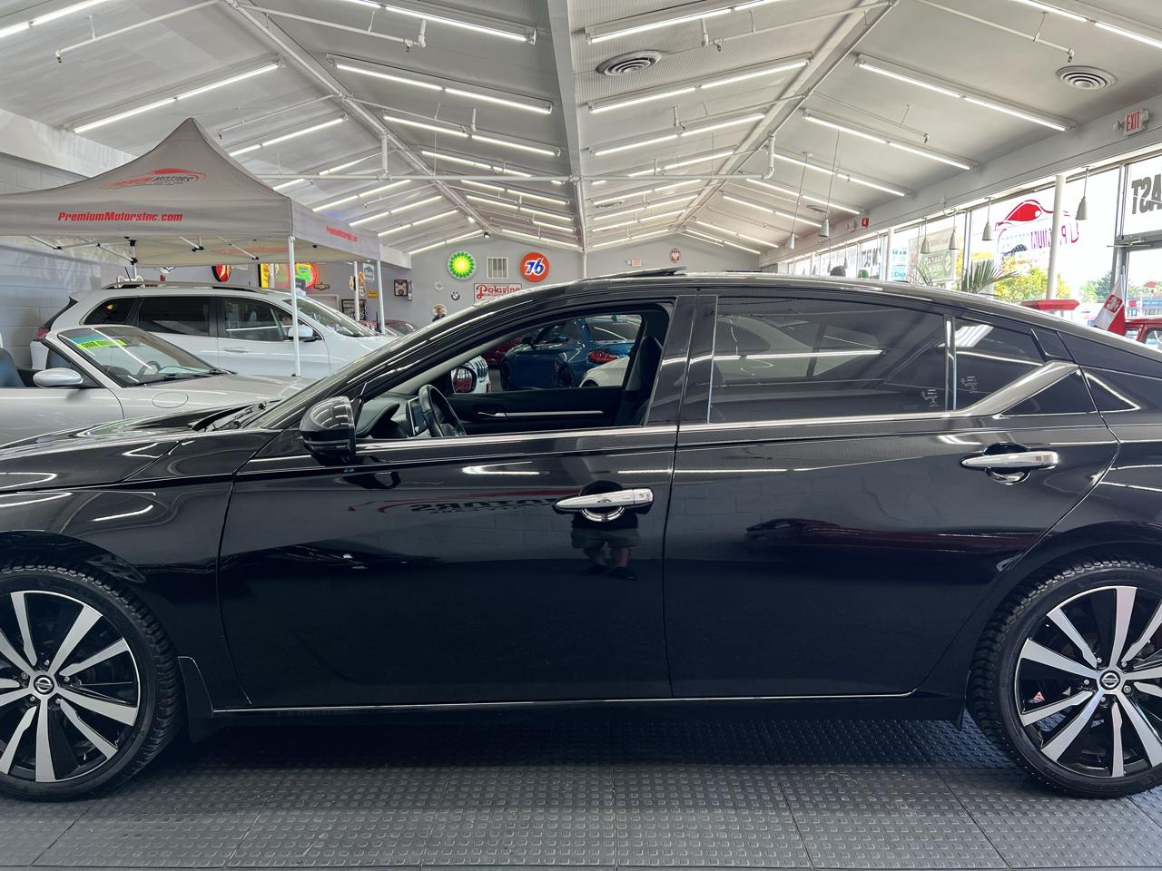 Nissan Altima  2020