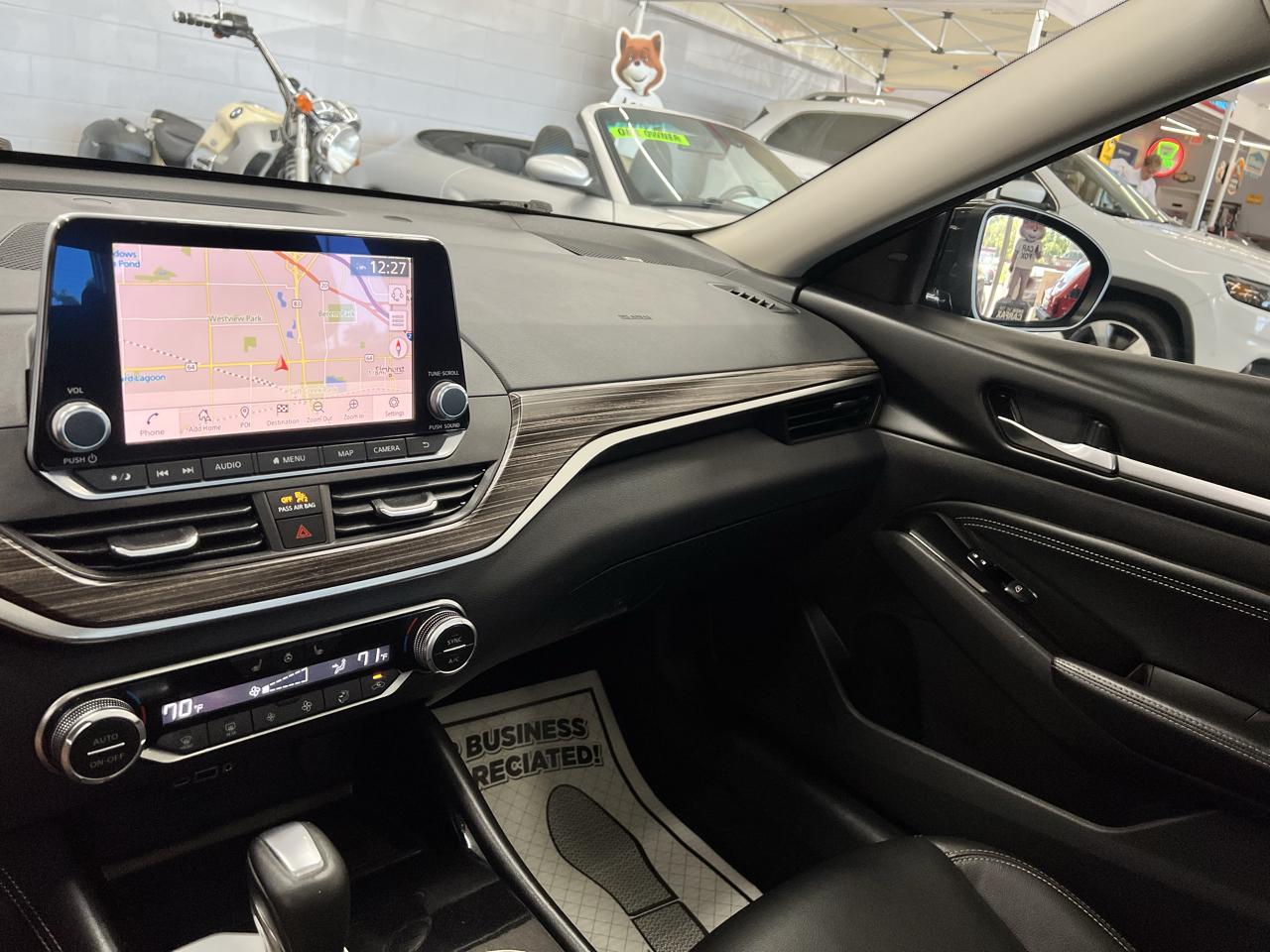 Nissan Altima  2020
