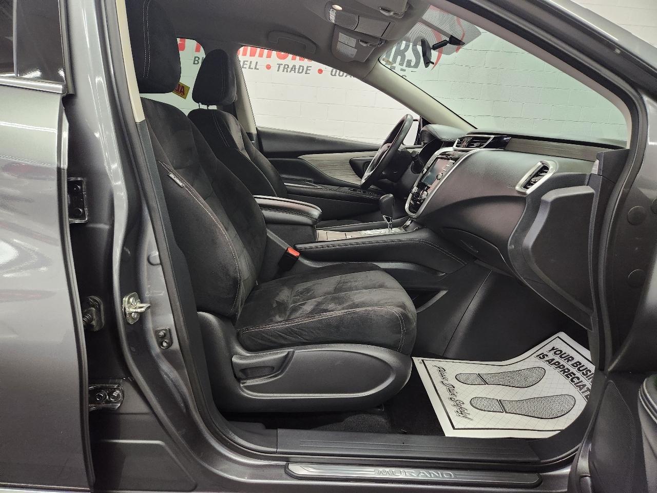 Nissan Murano S 2015