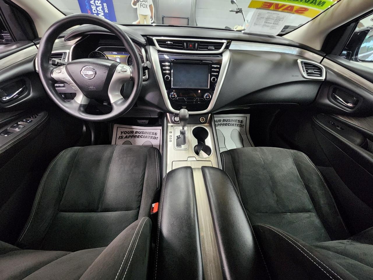 Nissan Murano S 2015