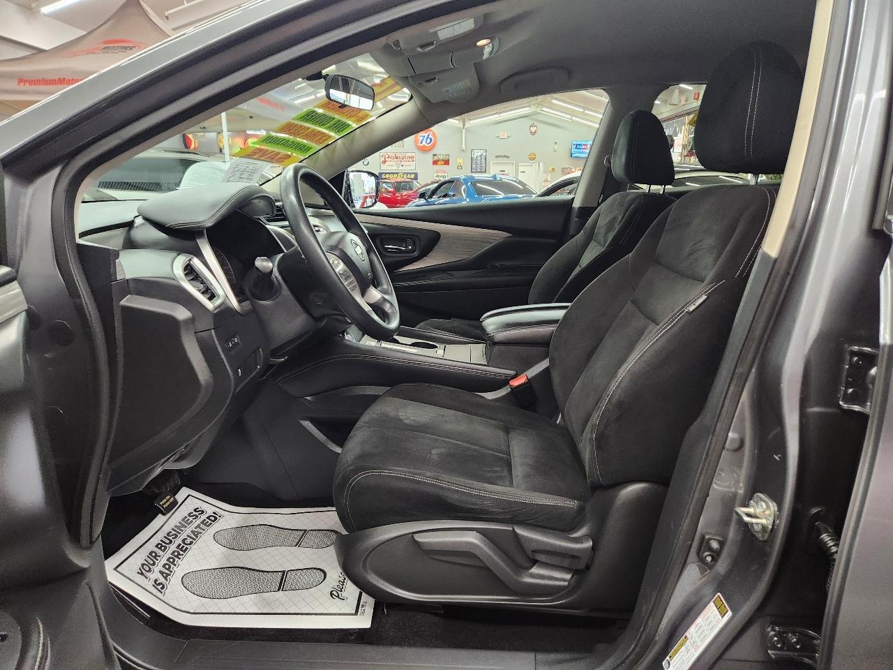Nissan Murano S 2015