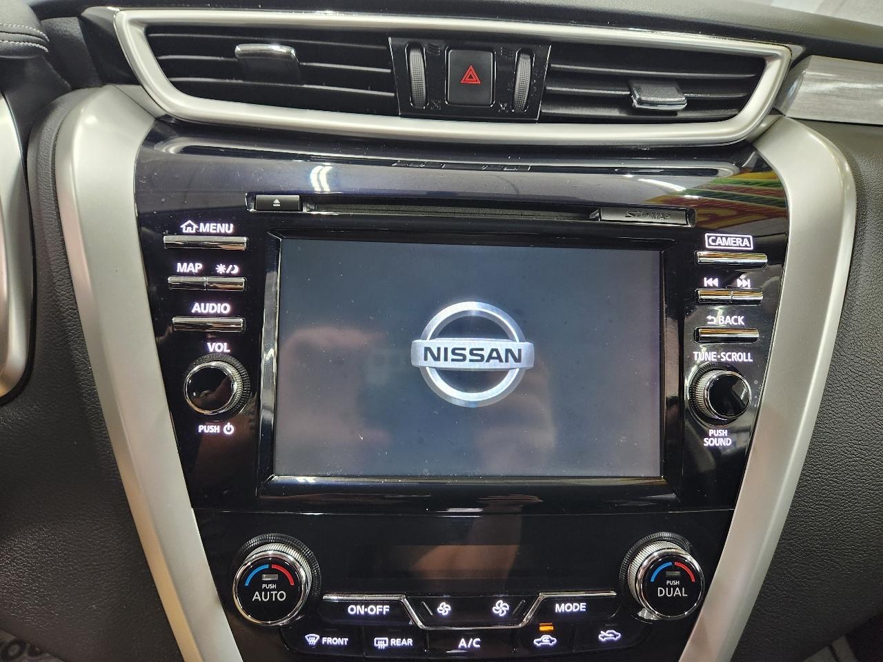 Nissan Murano S 2015