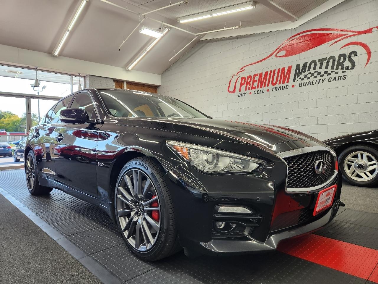 Infiniti Q50 Red Sport 400 2016
