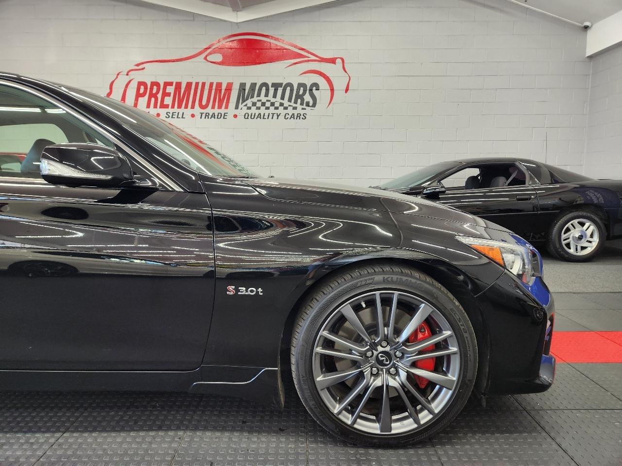 Infiniti Q50 Red Sport 400 2016