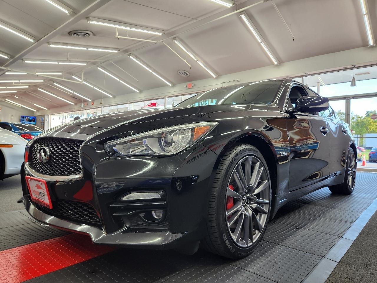 Infiniti Q50 Red Sport 400 2016