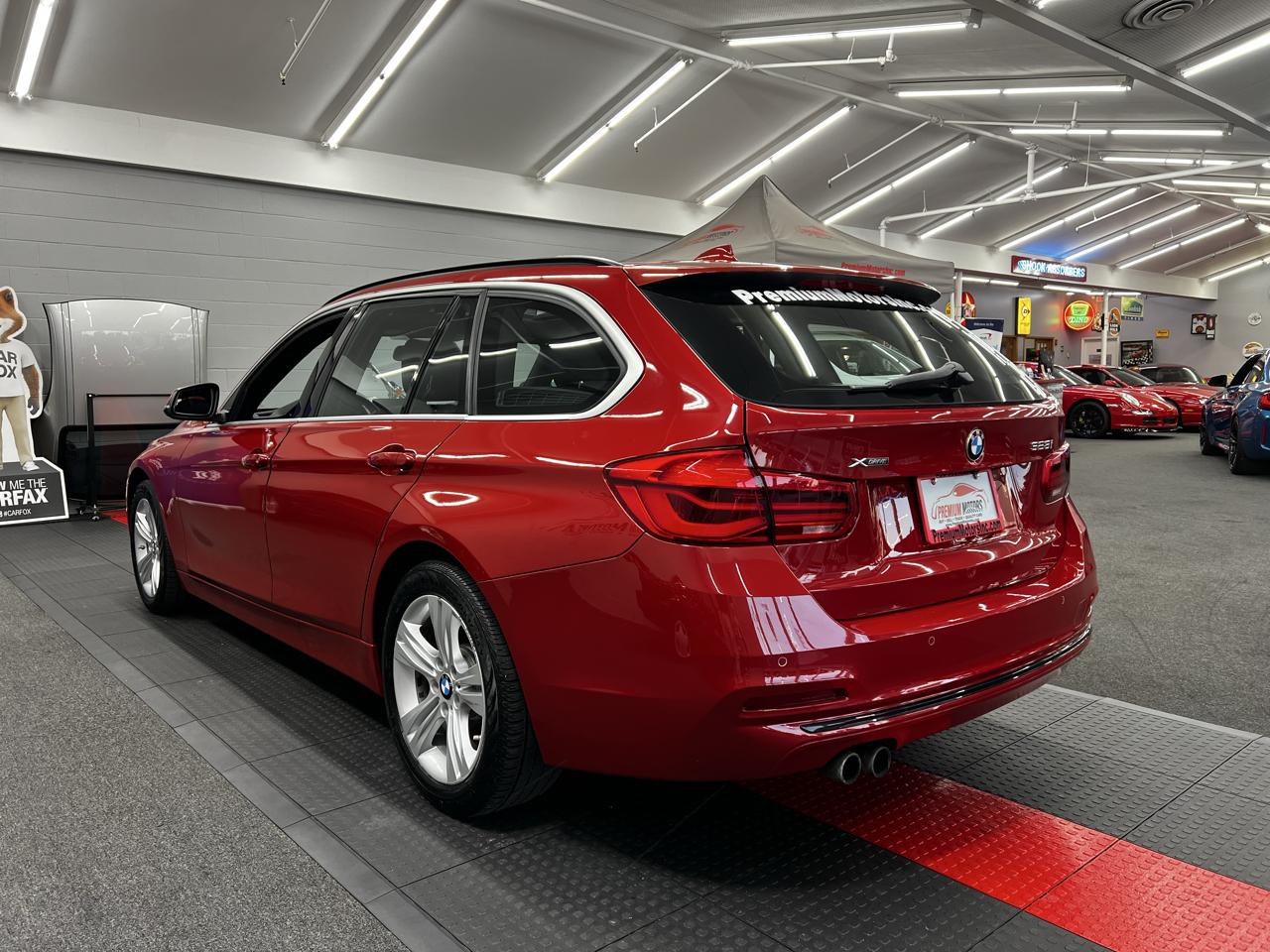 BMW 3-Series  2016