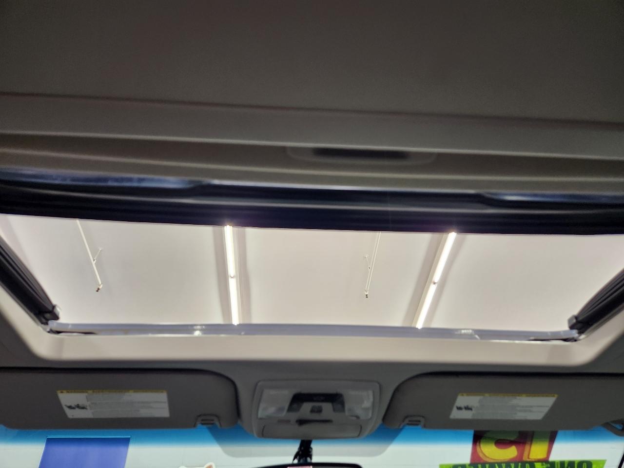 Toyota Sienna XLE 2015
