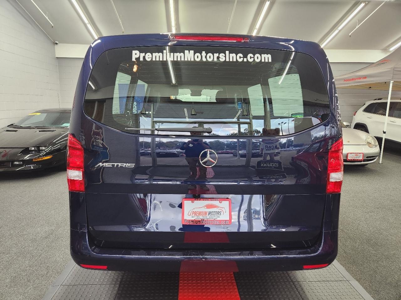 Mercedes-Benz Metris  2022