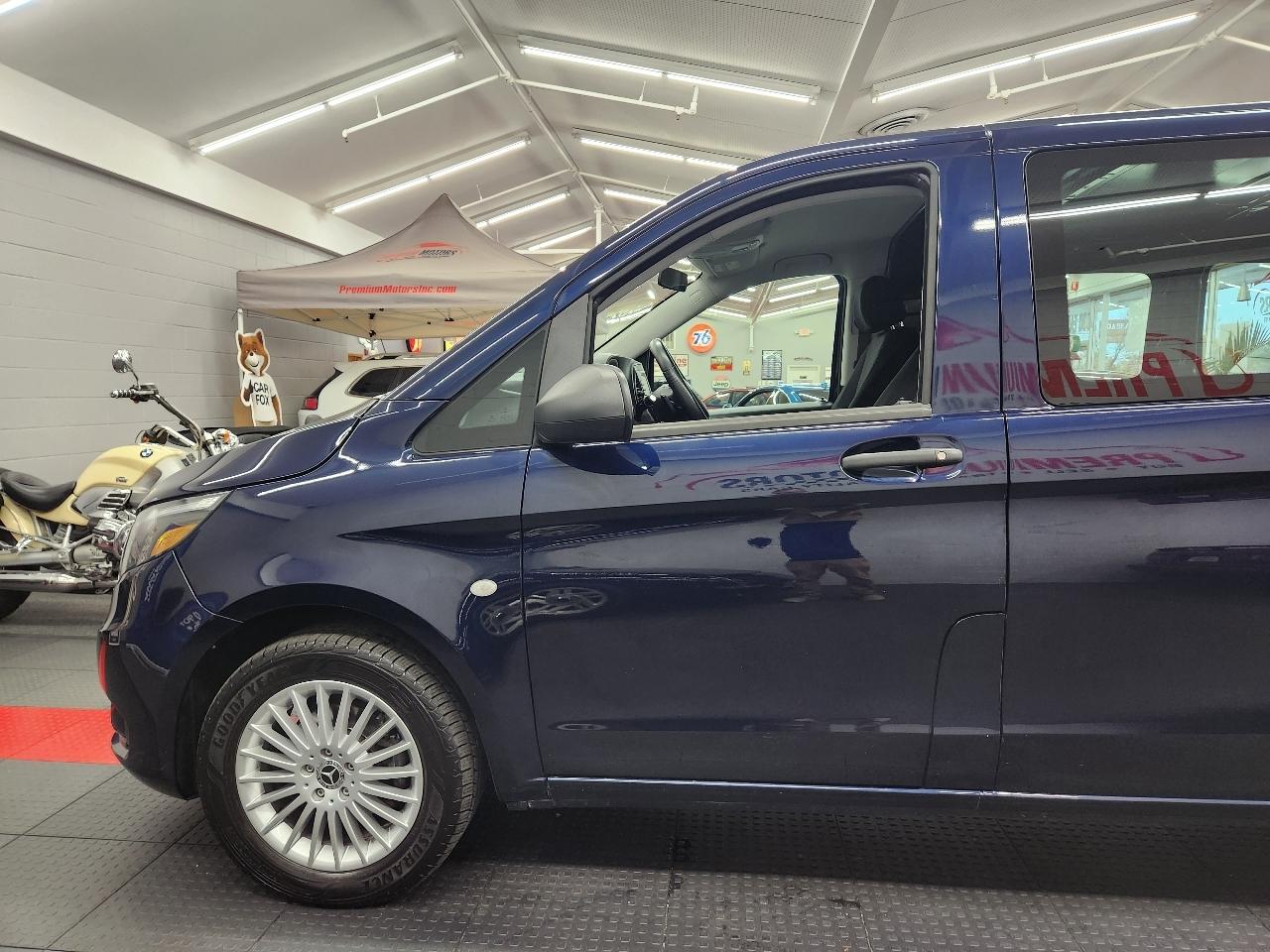 Mercedes-Benz Metris  2022