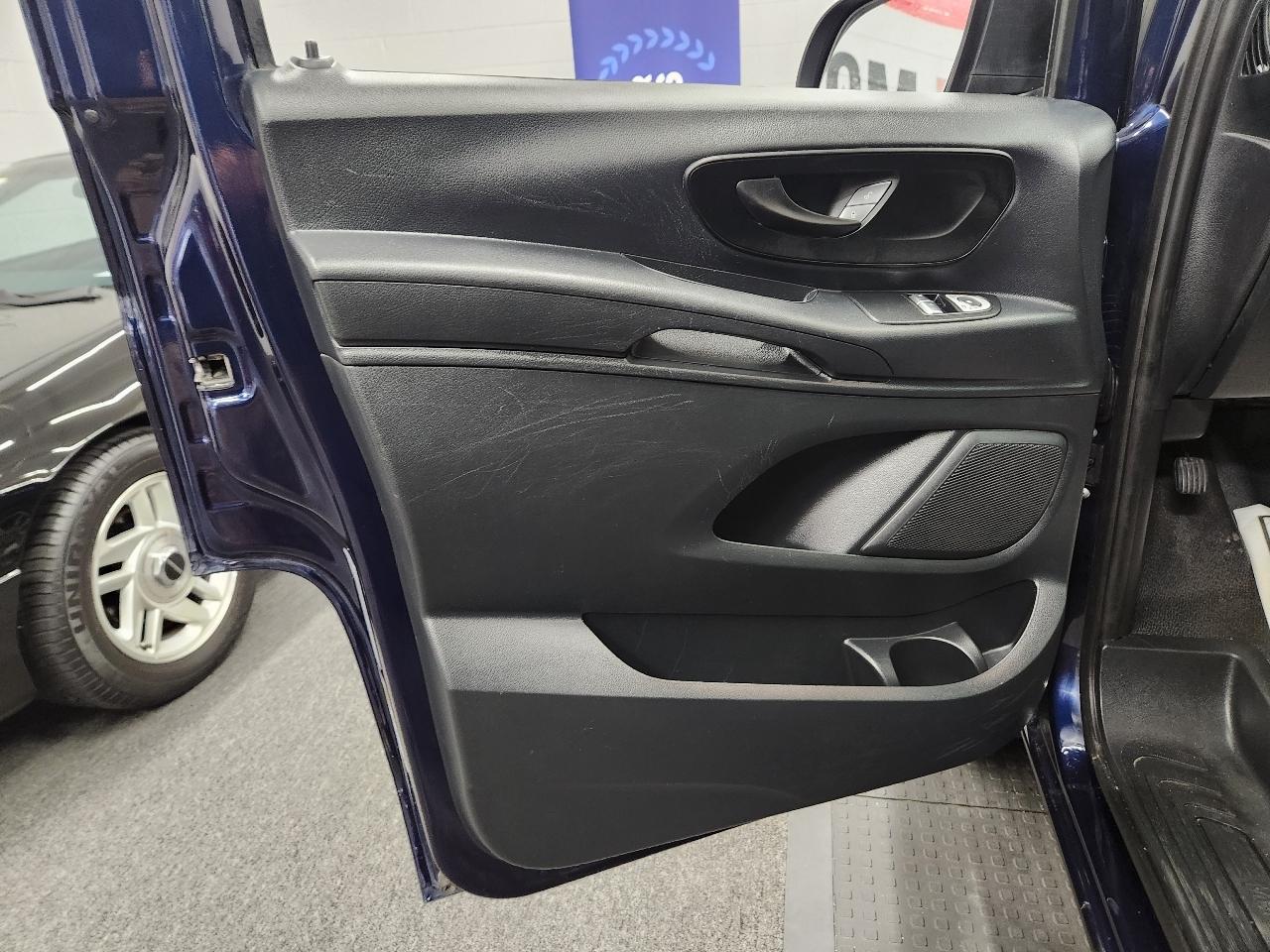 Mercedes-Benz Metris  2022