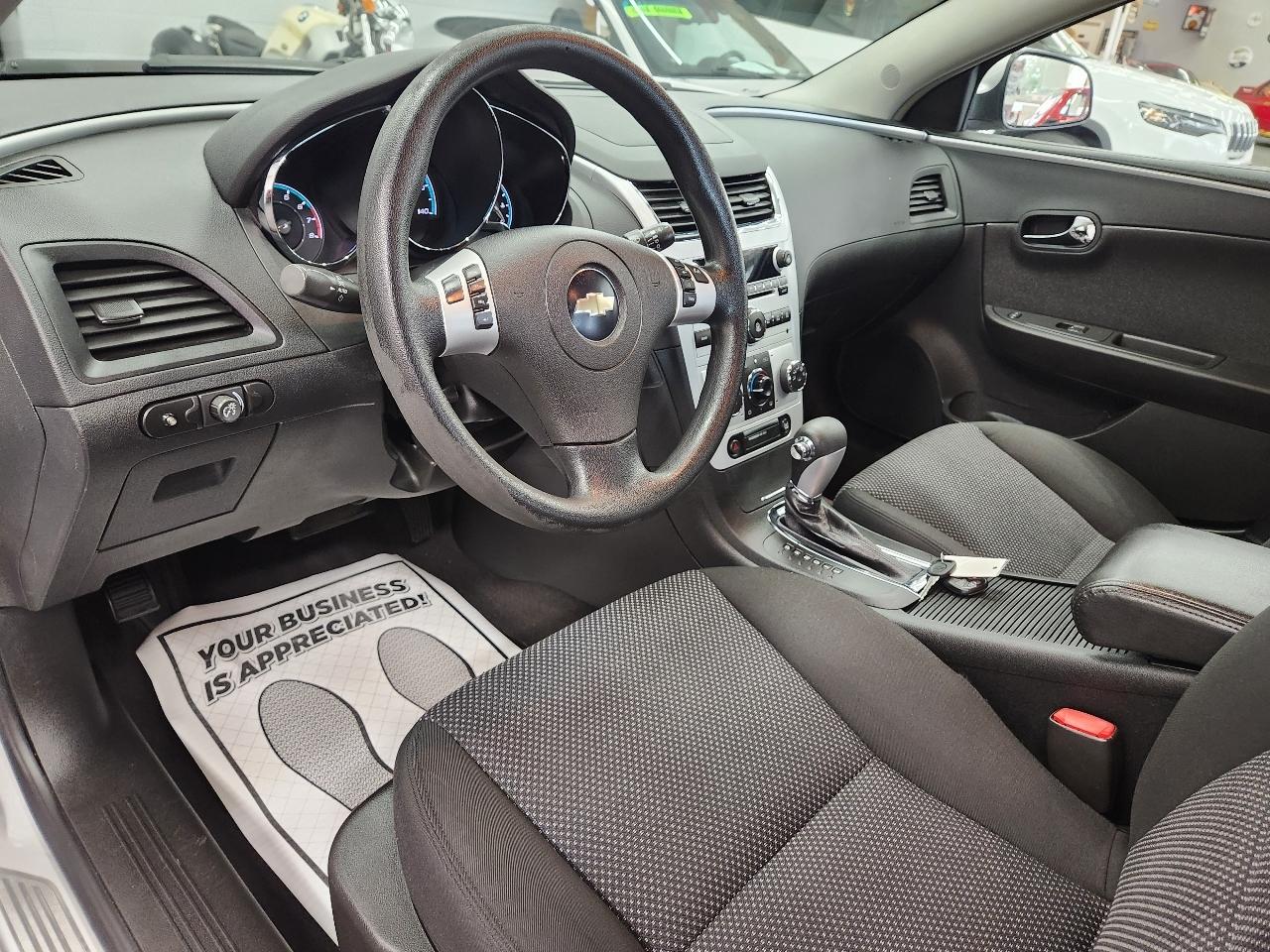 Chevrolet Malibu 1LT 2009