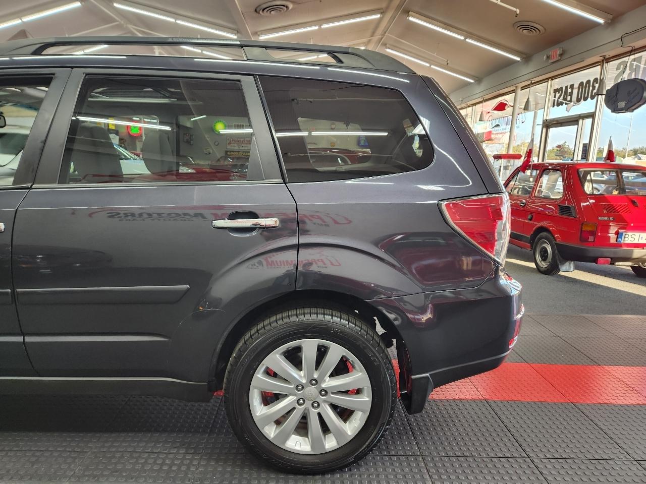 Subaru Forester Limited 2012