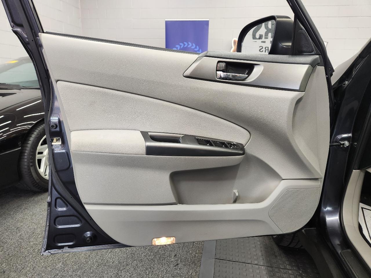 Subaru Forester Limited 2012