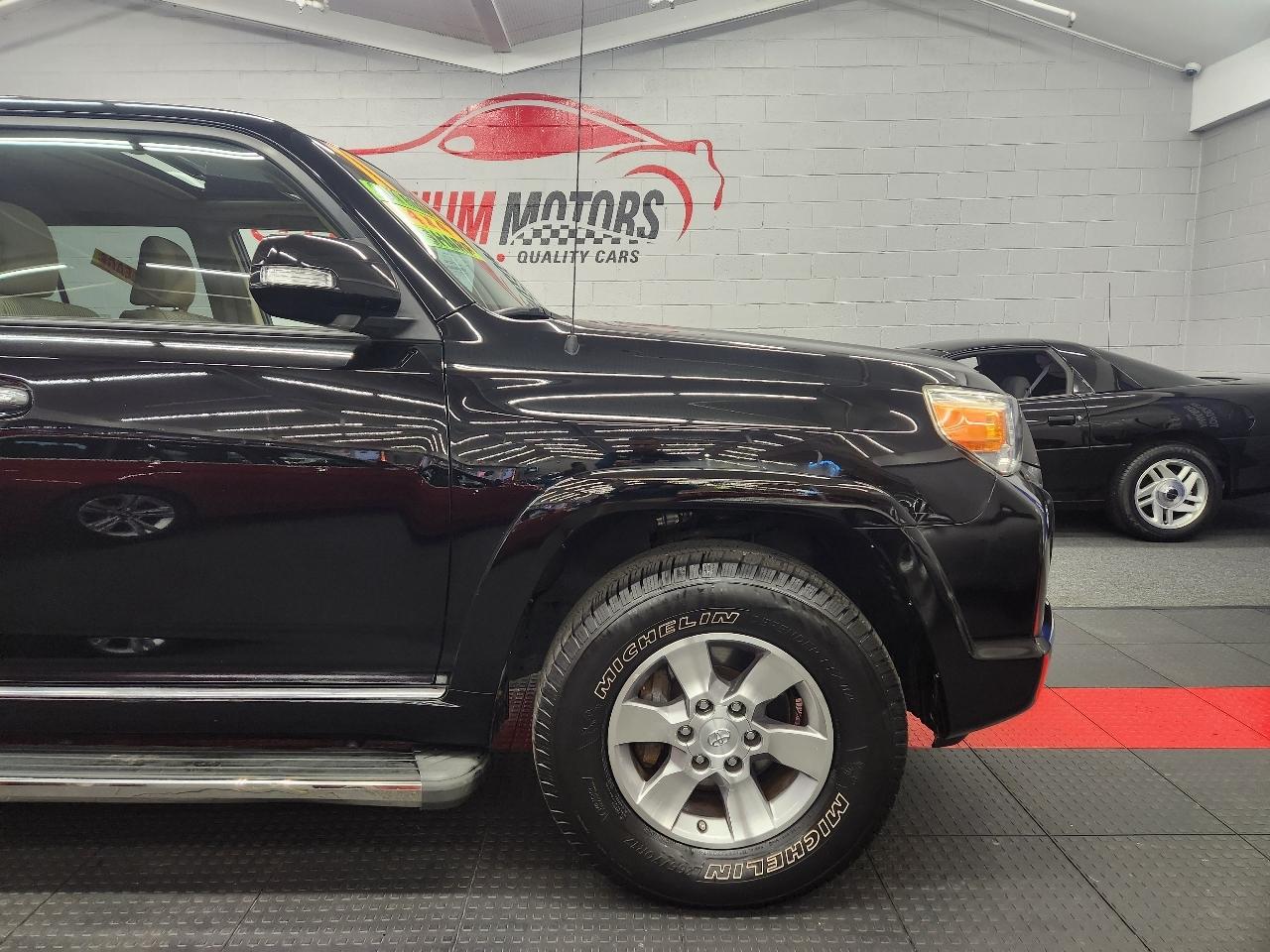 Toyota 4Runner SR5 2011