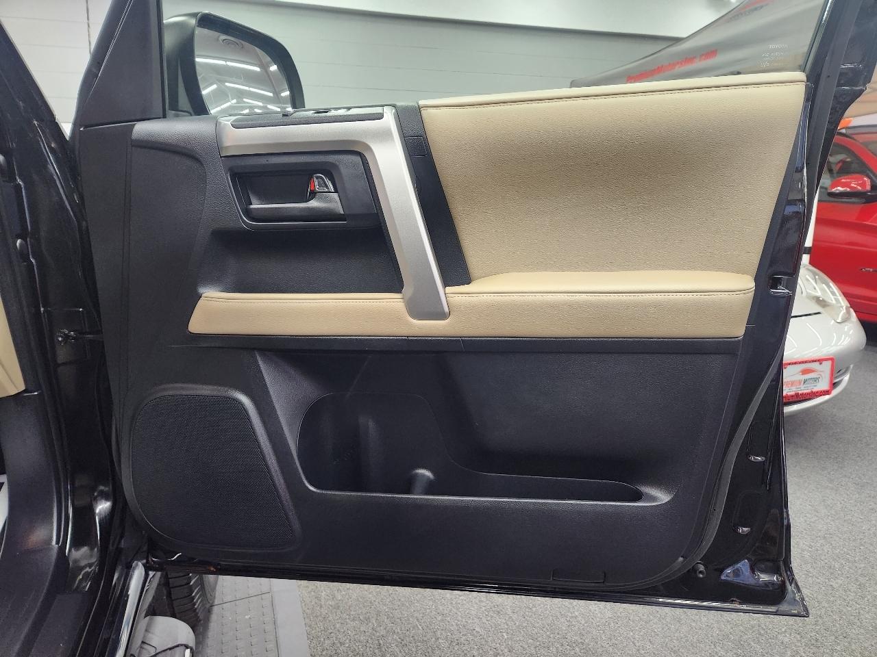 Toyota 4Runner SR5 2011