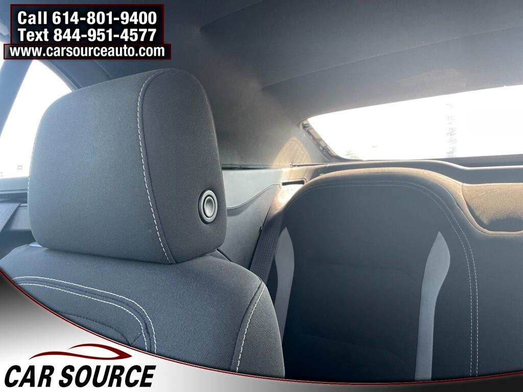 2017 Chevrolet Camaro 1LT photo 24