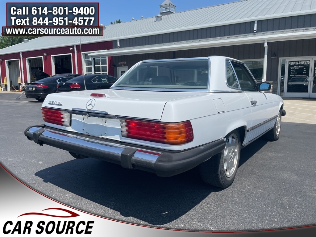 Mercedes-Benz 560 Series  1989