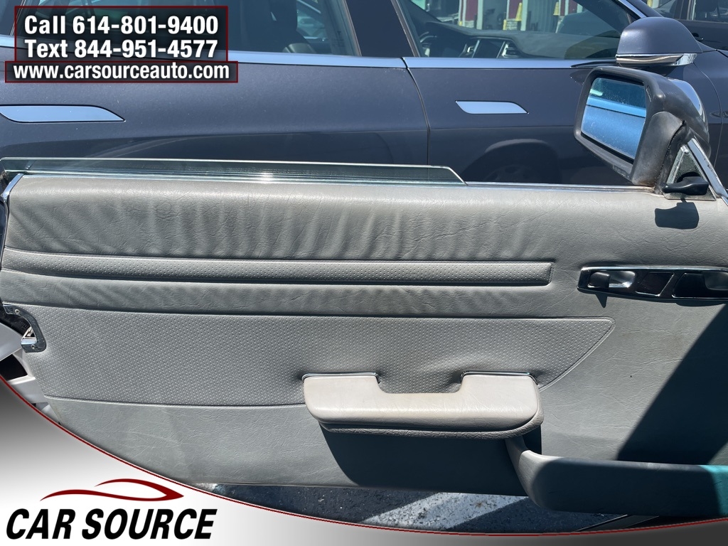 Mercedes-Benz 560 Series  1989