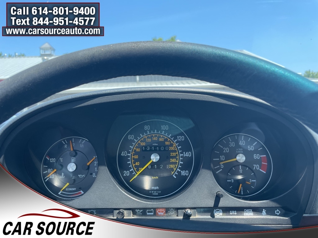 Mercedes-Benz 560 Series  1989