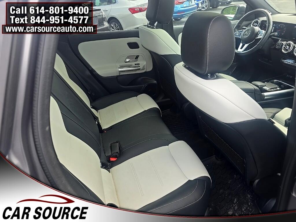 2021 Mercedes Benz GLA 250 photo 15