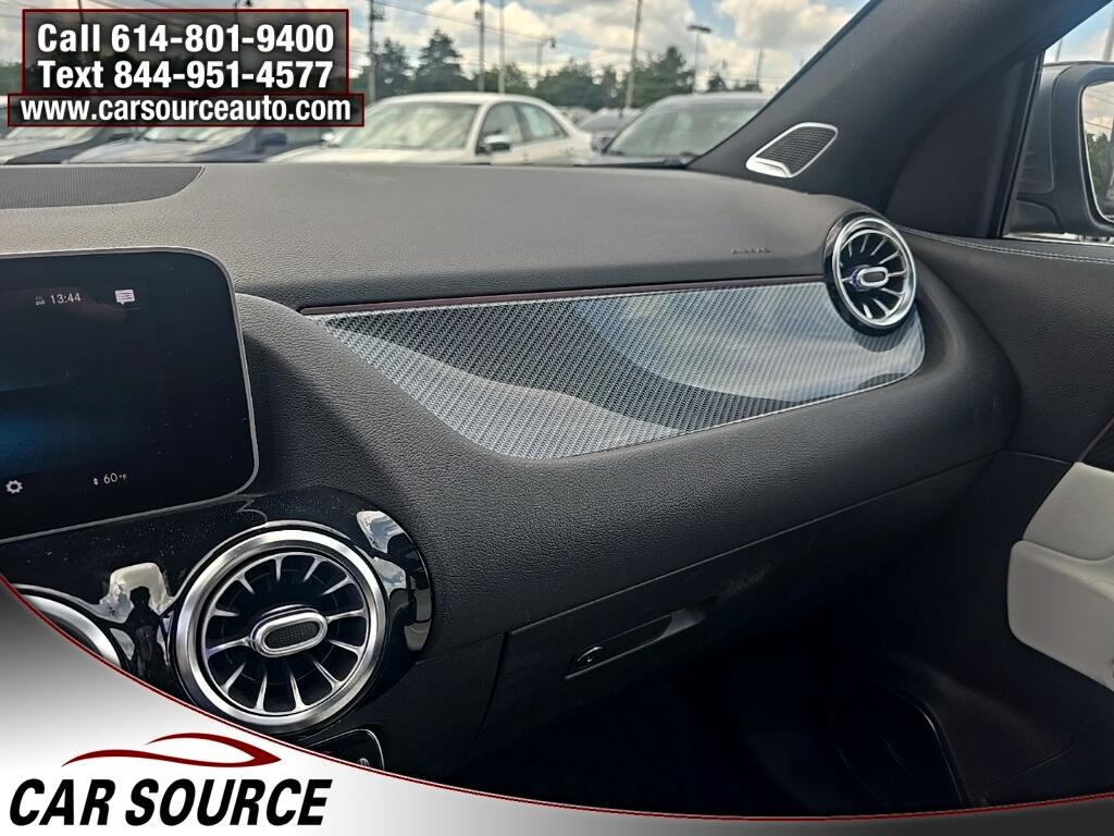 2021 Mercedes Benz GLA 250 photo 24