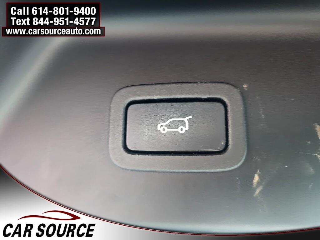 2020 Land Rover Range Rover HSE photo 25