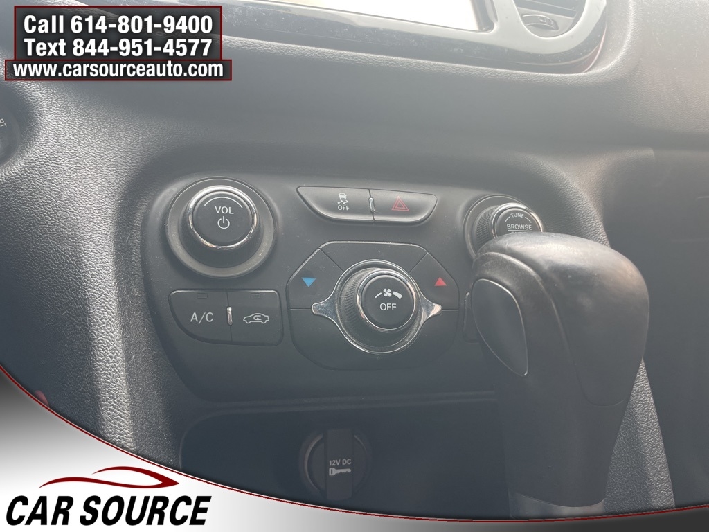 2013 Dodge Dart SXT Rallye photo 12
