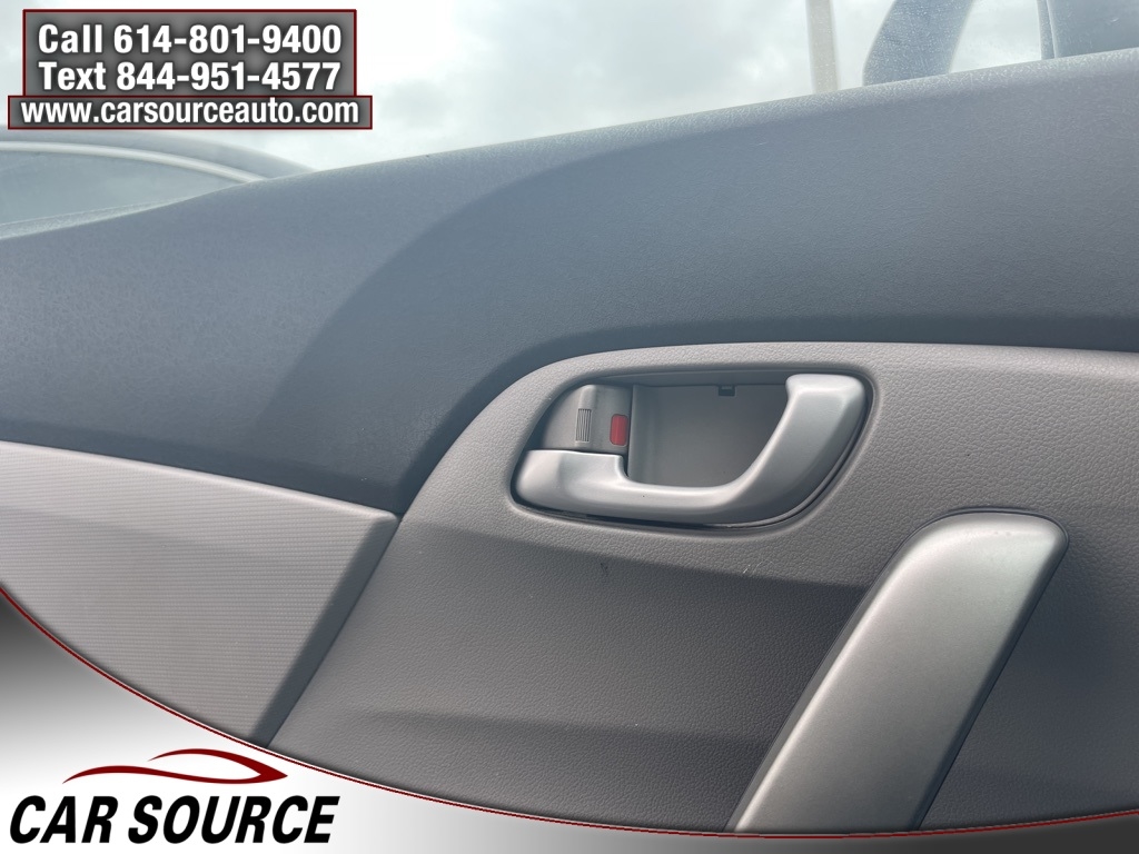 2012 Honda Civic LX photo 11