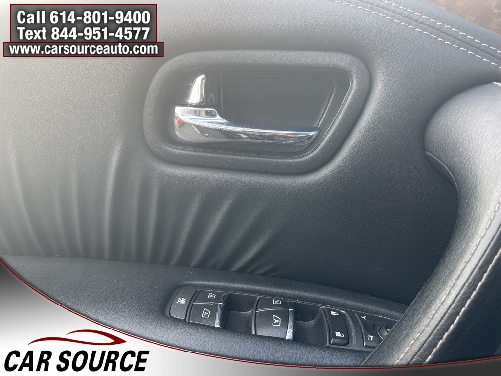 2017 Infiniti QX80 Base photo 12