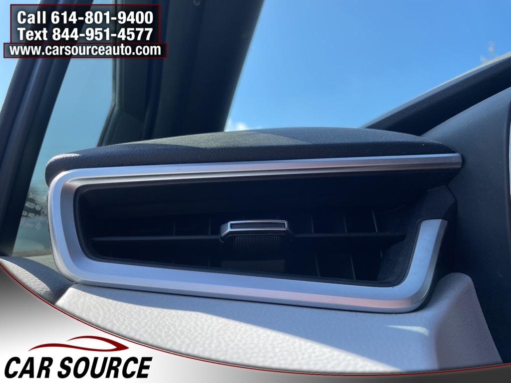 2019 Toyota Corolla XSE photo 15