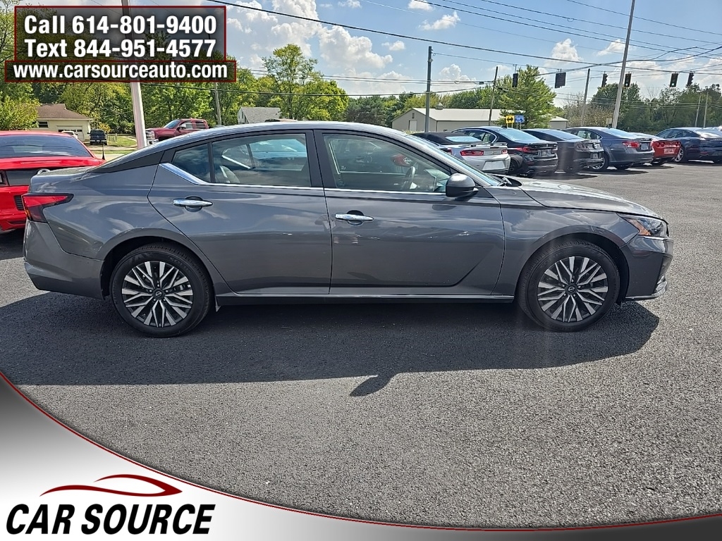 2025 Nissan Altima 2.5 SV photo 6