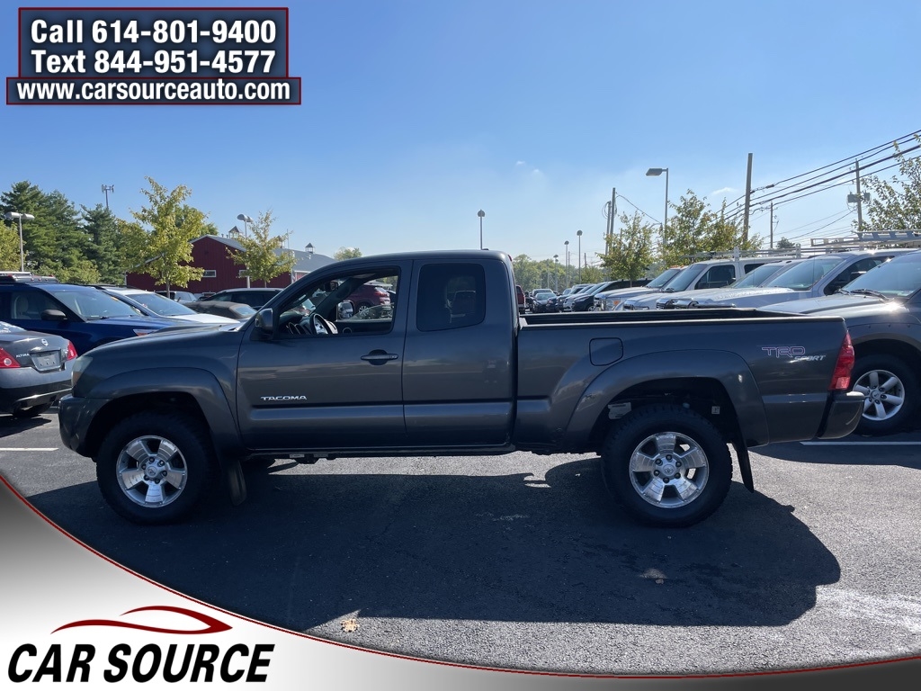 2010 Toyota Tacoma Base V6 photo 3