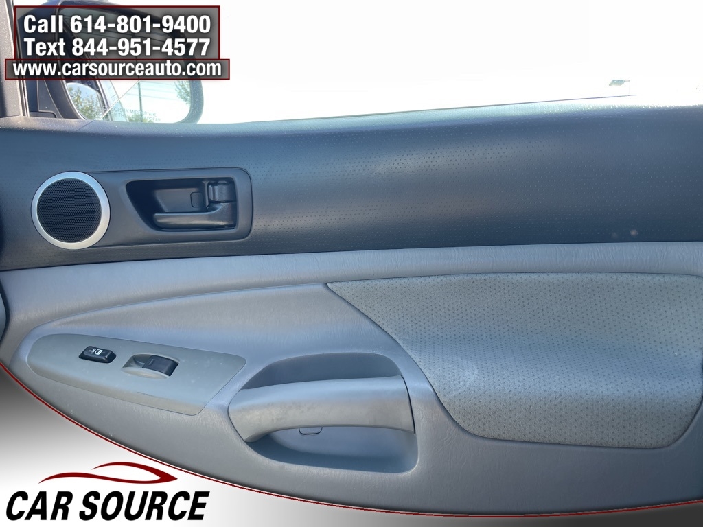 2010 Toyota Tacoma Base V6 photo 17