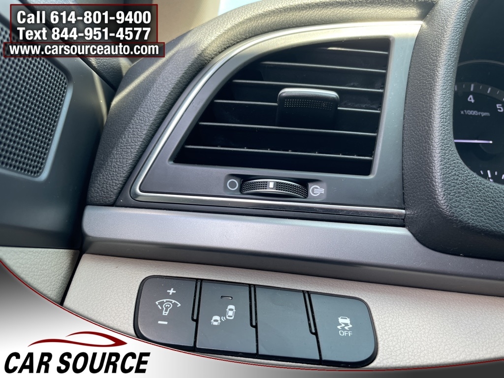 2018 Hyundai Elantra Value Edition photo 7