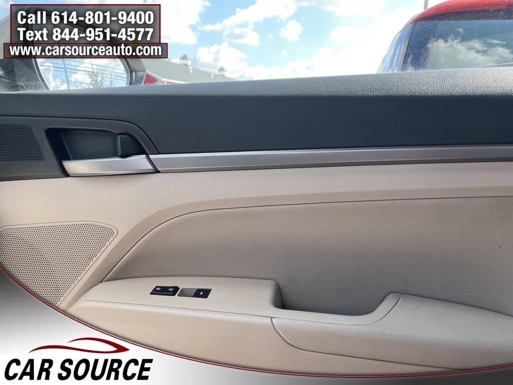 2018 Hyundai Elantra Value Edition photo 10