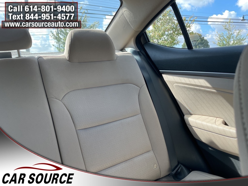 2018 Hyundai Elantra Value Edition photo 14